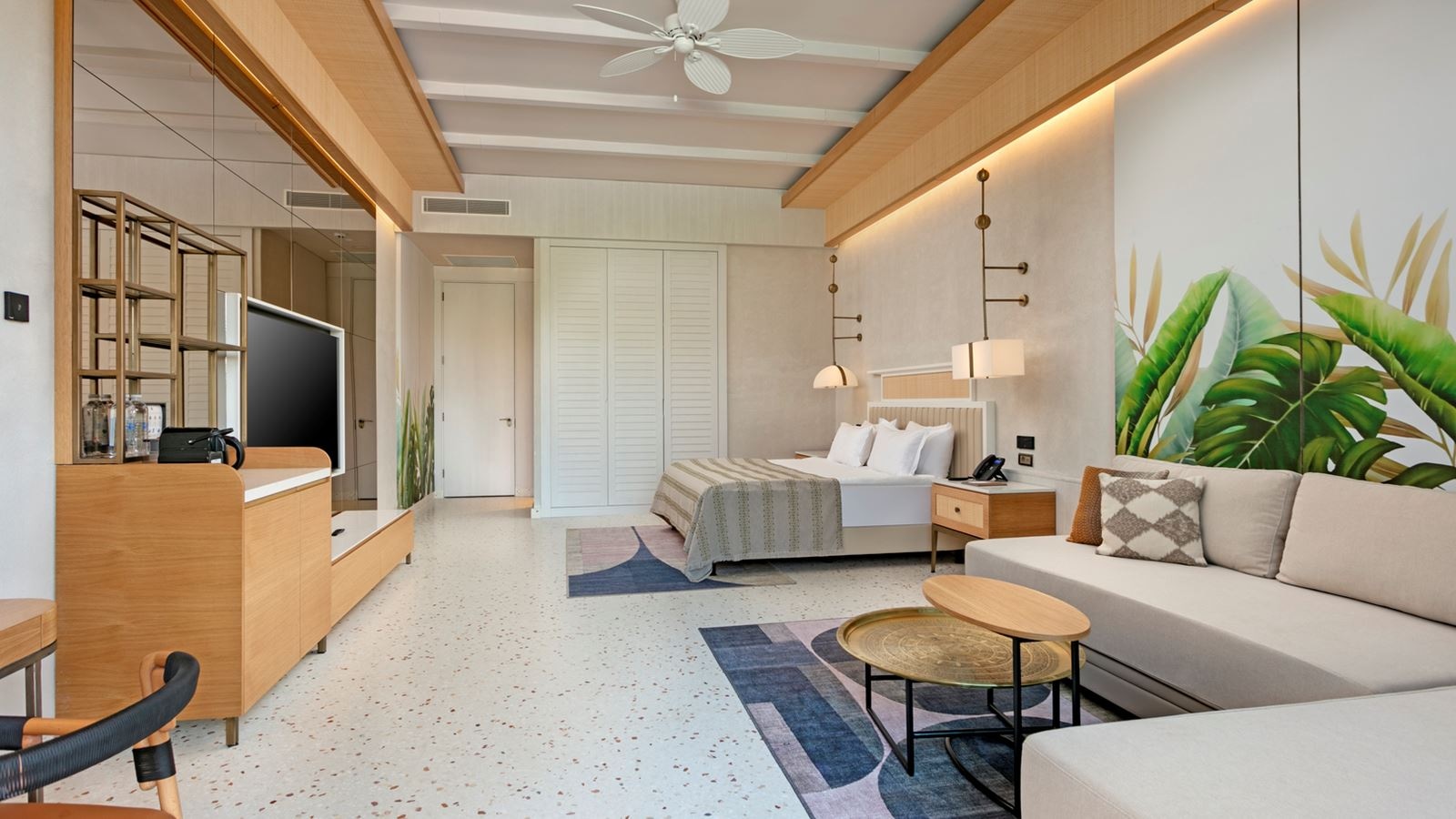 rooms-lagoon-golf-family-swim-up