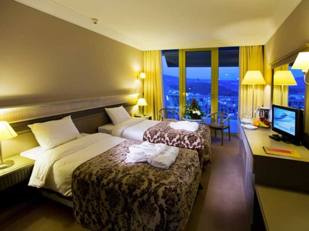 rooms-side-seaview-room