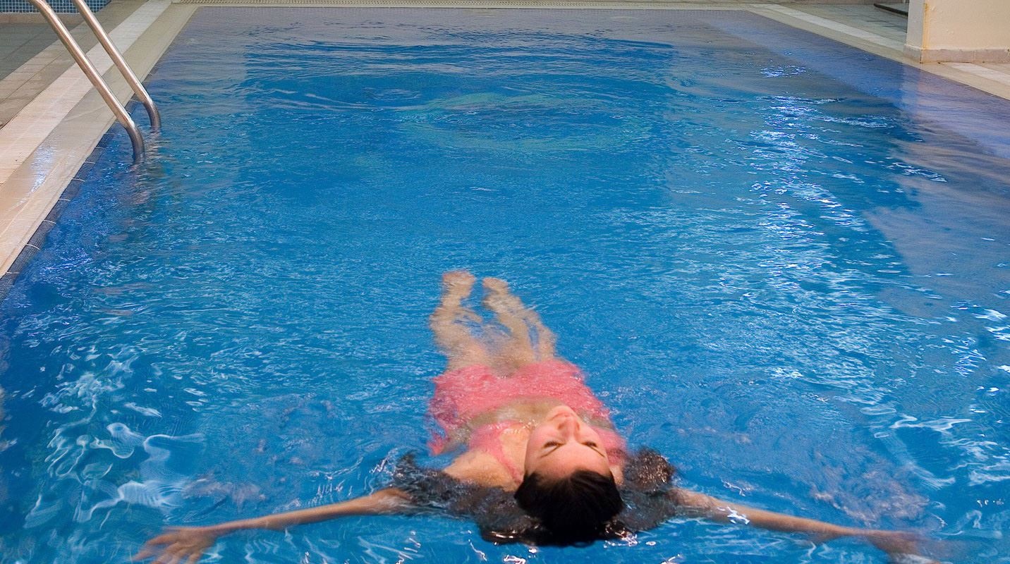 pools-indoor-pool