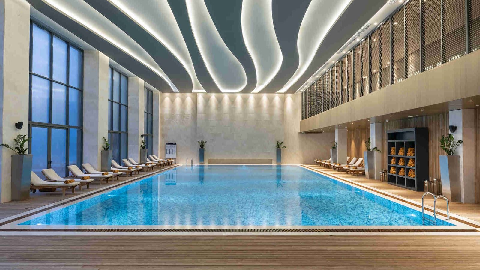 pools-indoor-pool