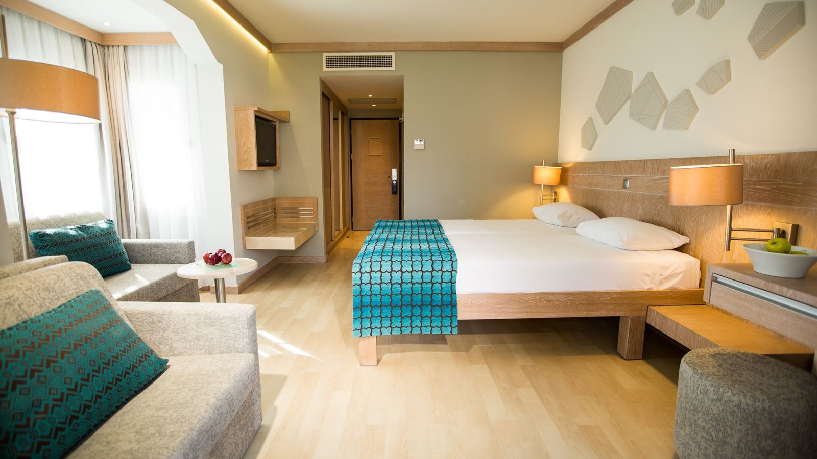 rooms-superior-room-in--villas
