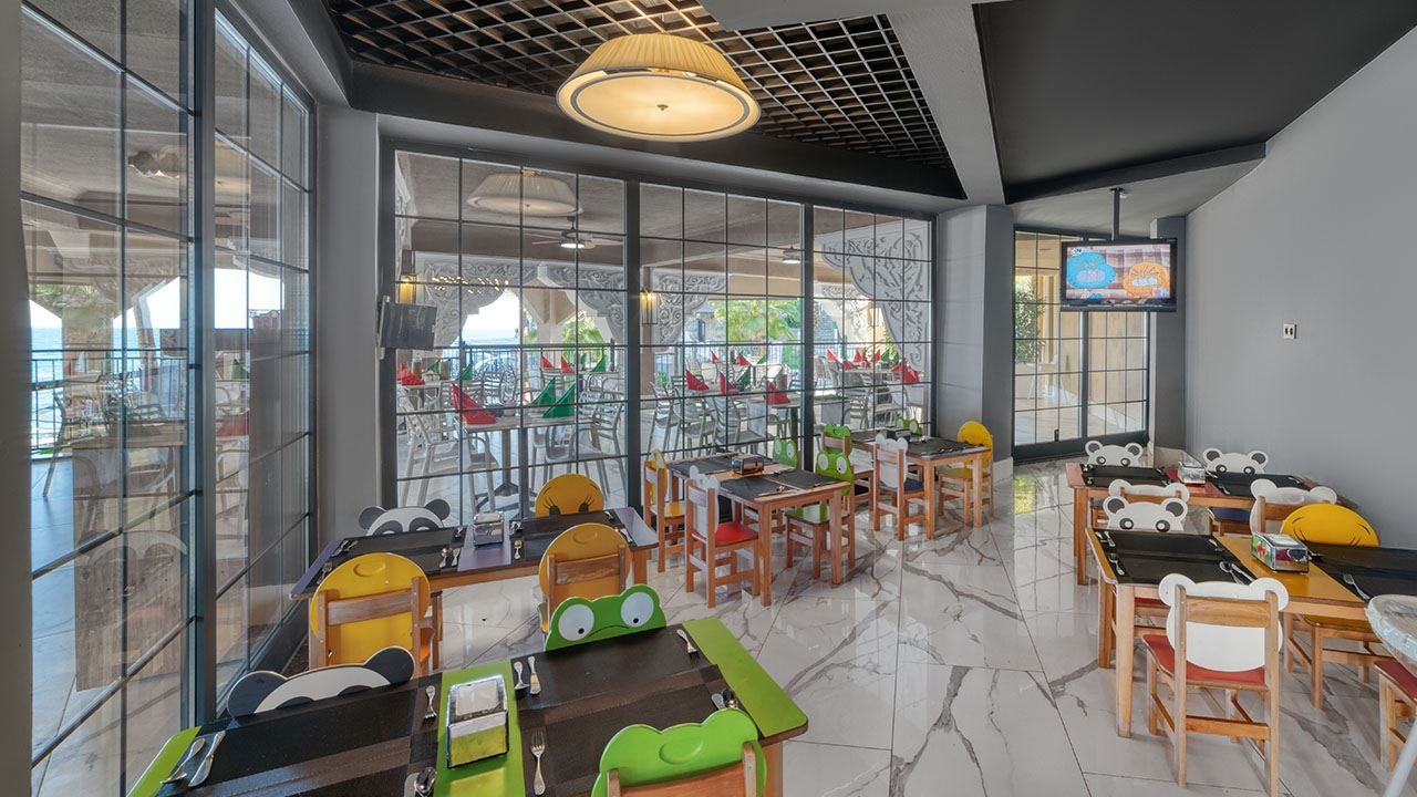 restaurants-seven-seas-main-restaurant