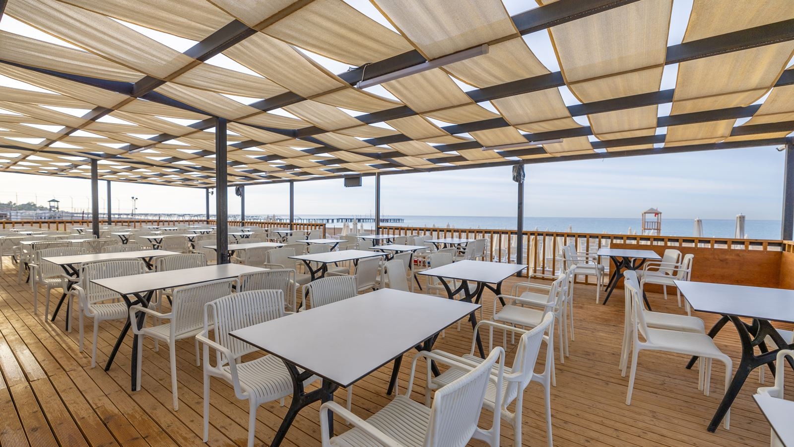 bars-beach-bar