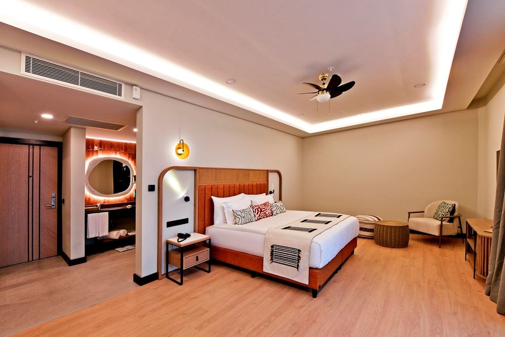 rooms-family-corner-suite--forest-view-