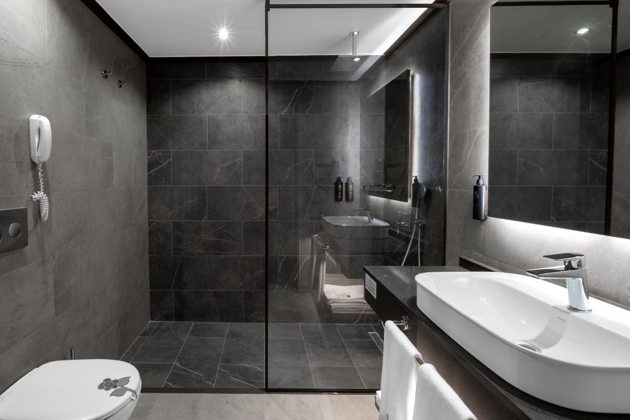 rooms-hotel-standard-room--with-jacuzzi