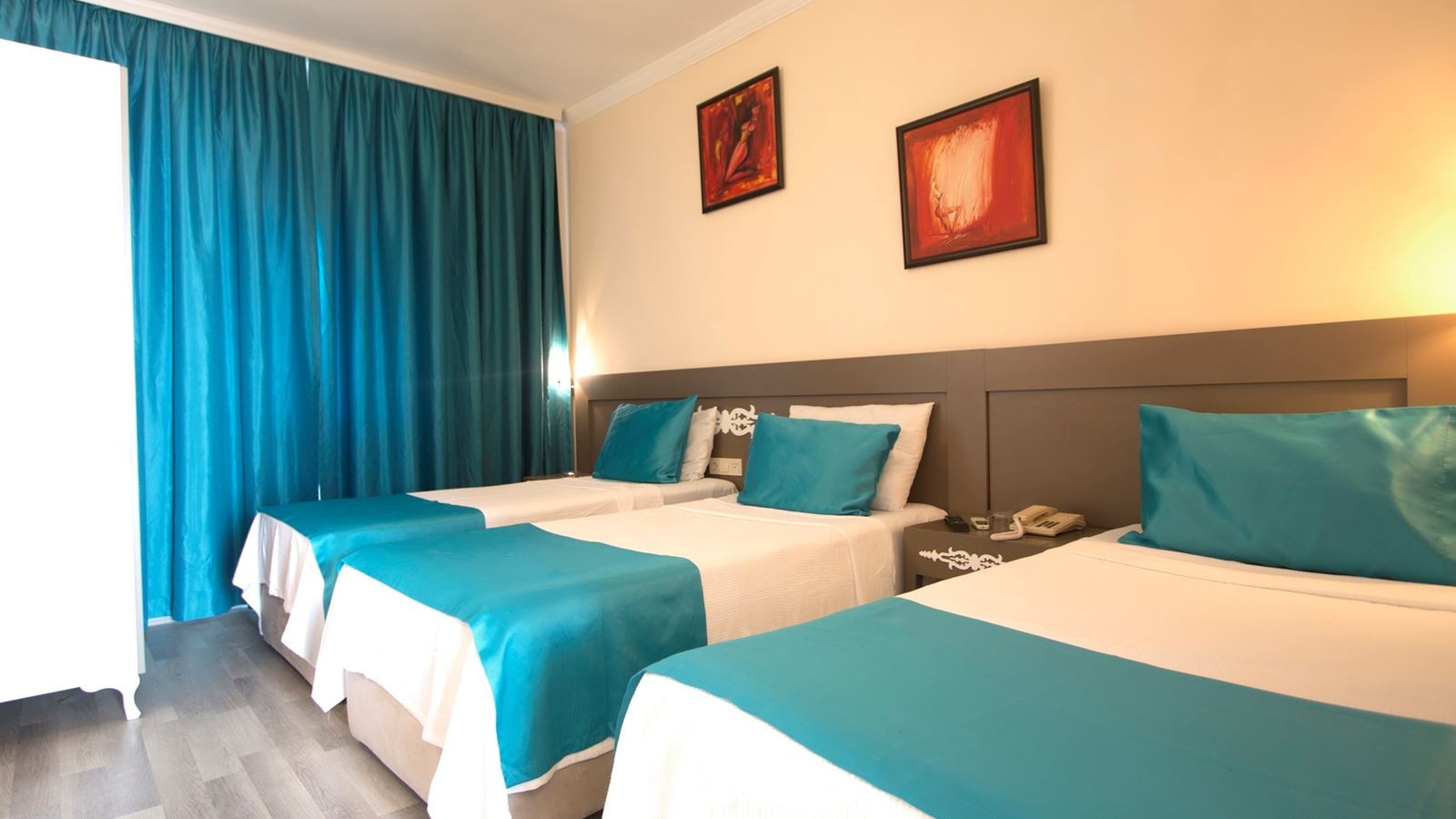 rooms-standard-room