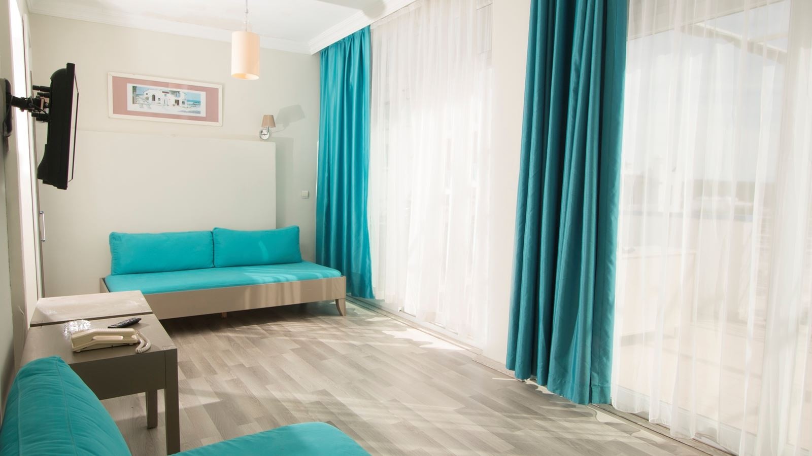 rooms-family-suites