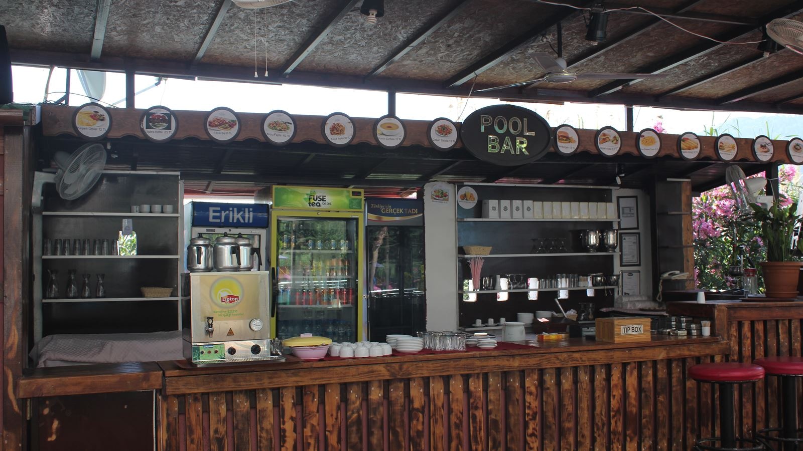 bars-pool-bar