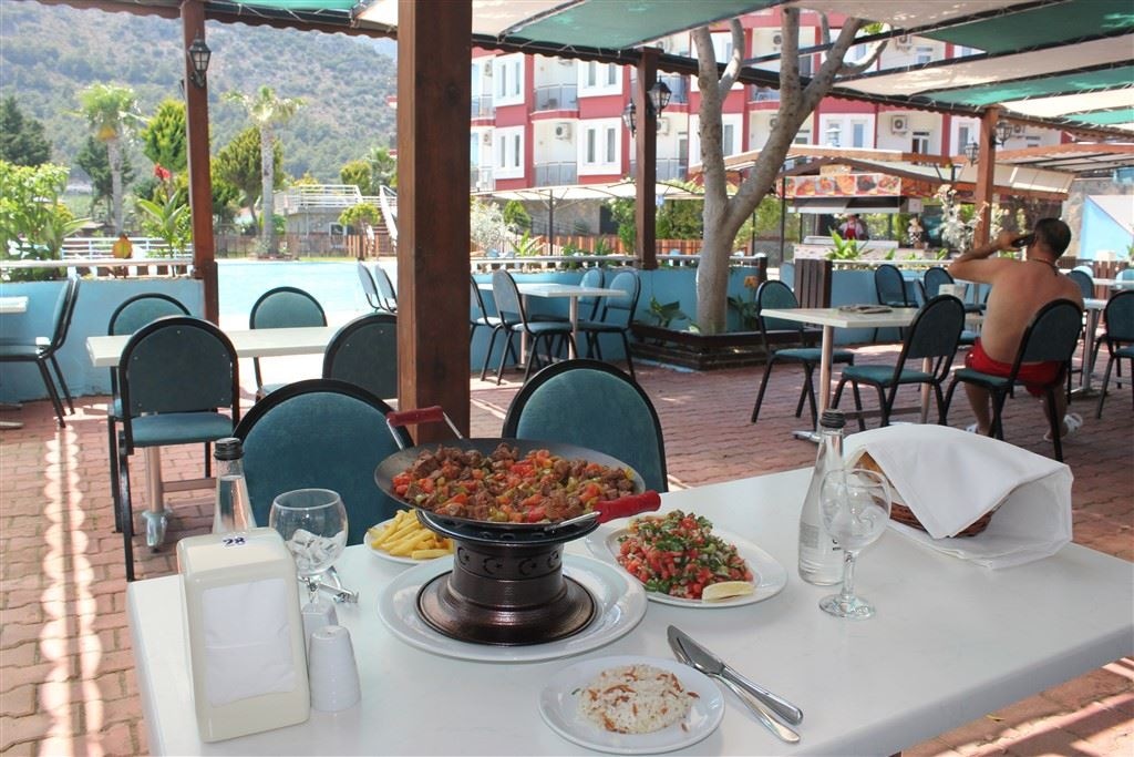 restaurants-alacarte-restaurant
