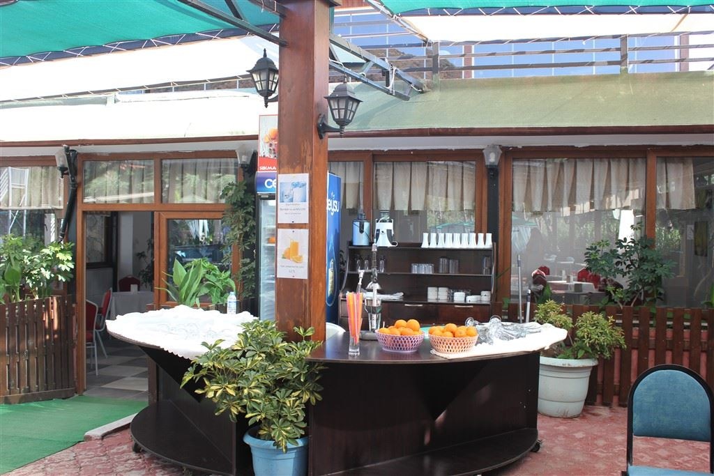 bars-pool-bar