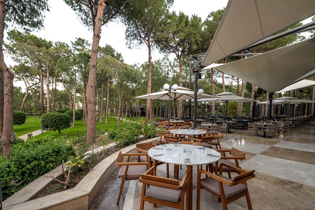 restaurants-balmy-restaurant