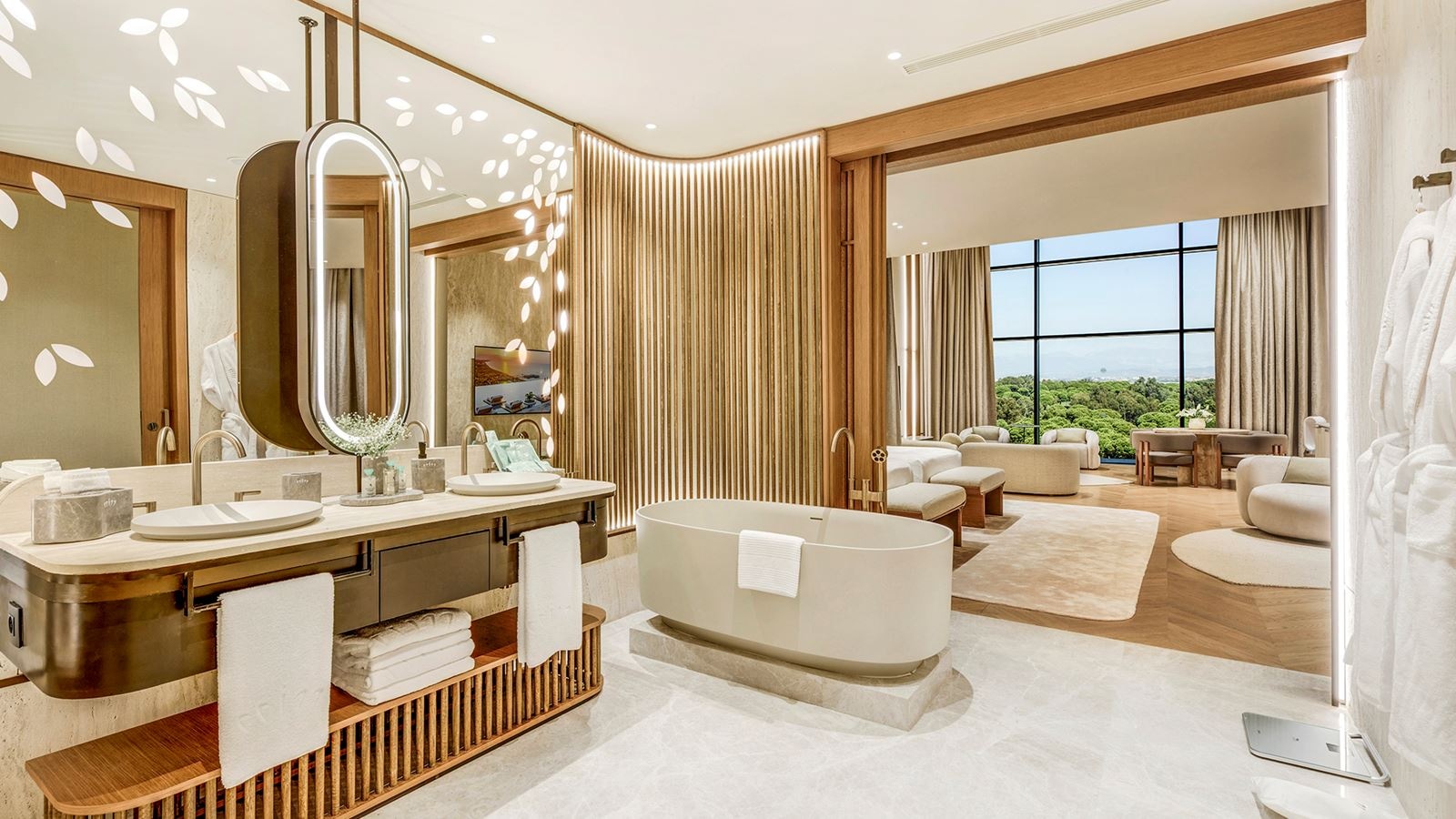 rooms-crown-signature-suite