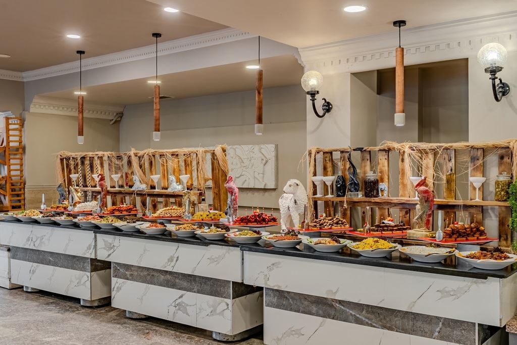 restaurants-main-restaurant