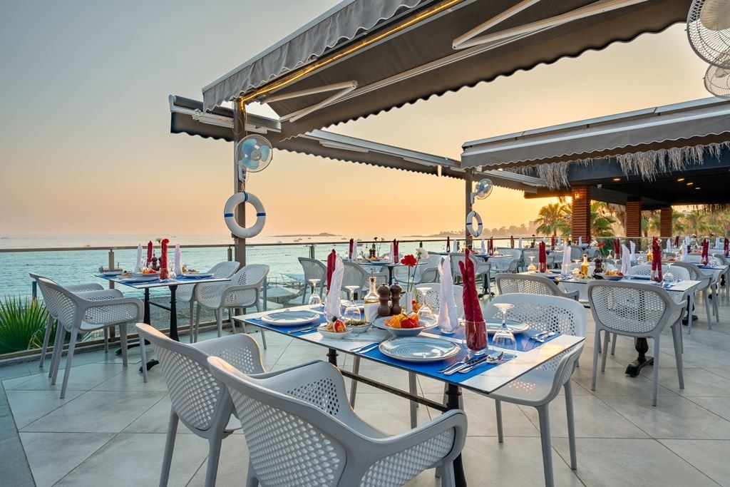 restaurants-sunset-a-la-carte-restaurant