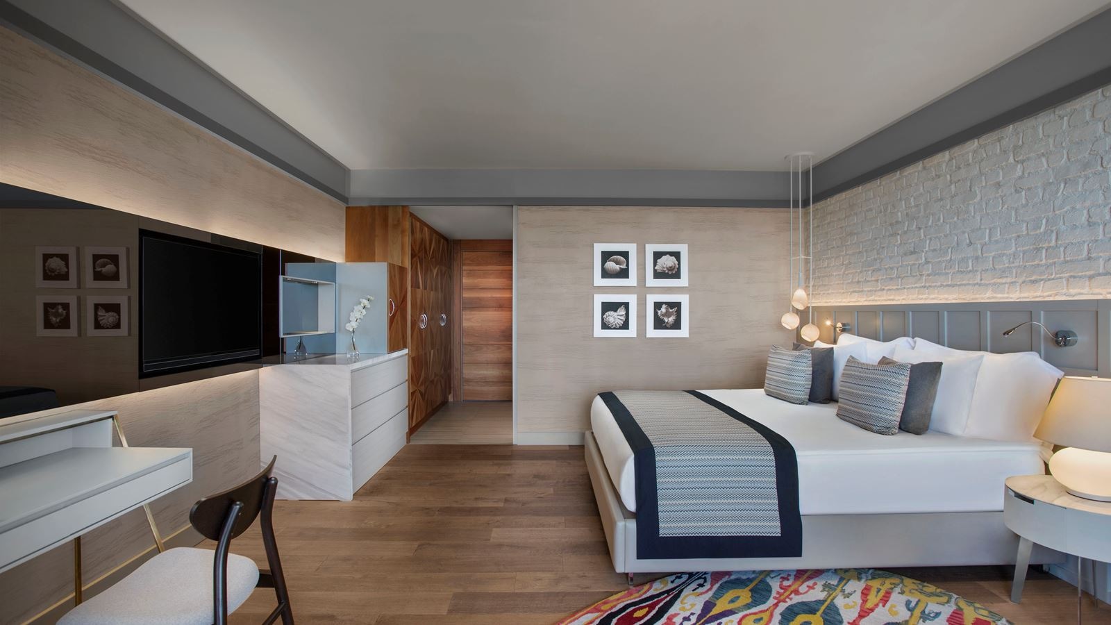 rooms-deluxe-room-direct-sea-view