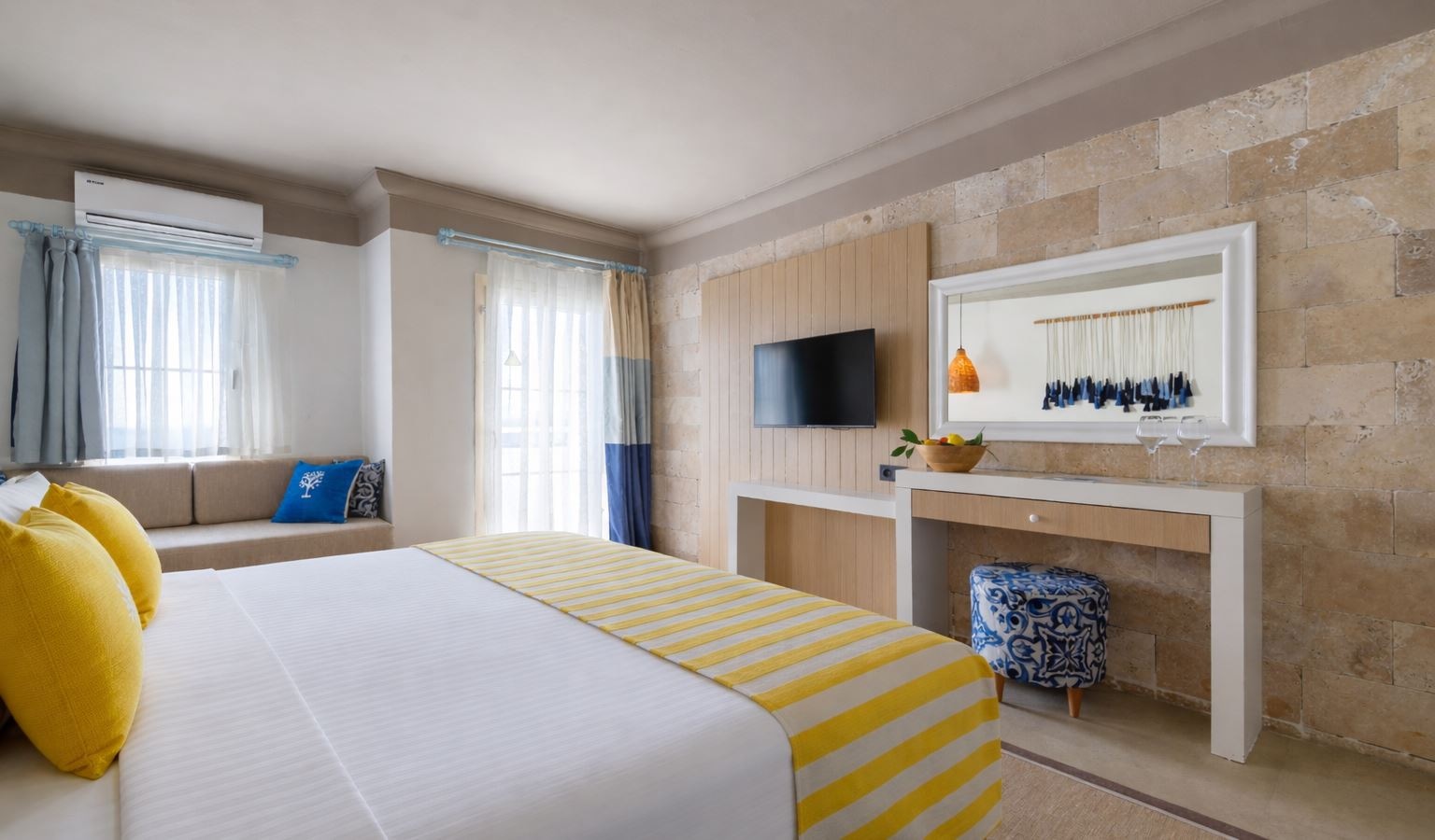 rooms-begonvil-room