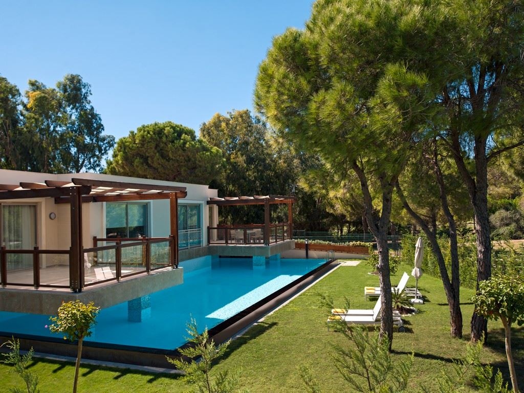 rooms-golf-villa--3-bedrooms