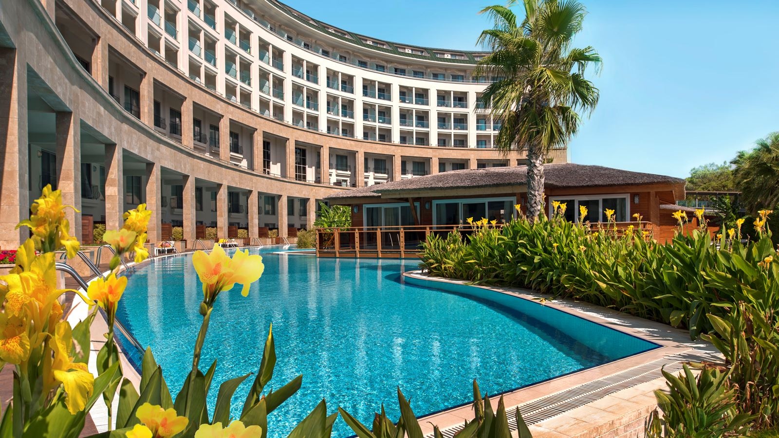 rooms-swim-up-villa--3-bedrooms