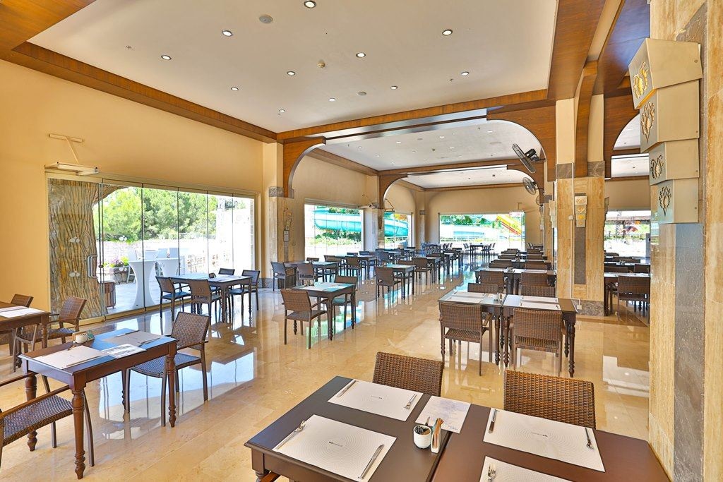 restaurants-waterworld-snack-restaurant