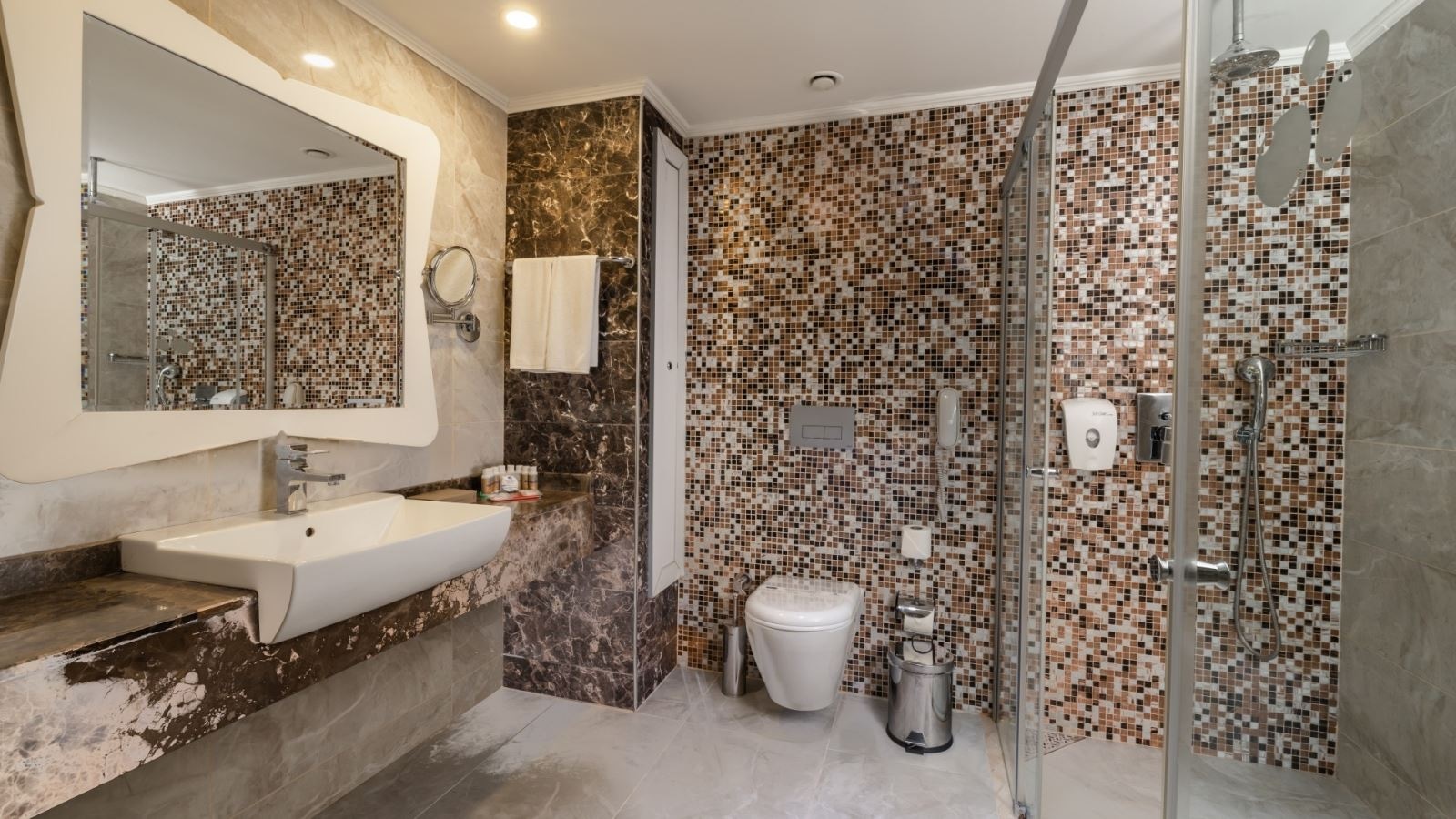 rooms-standard-room-side-sea-view