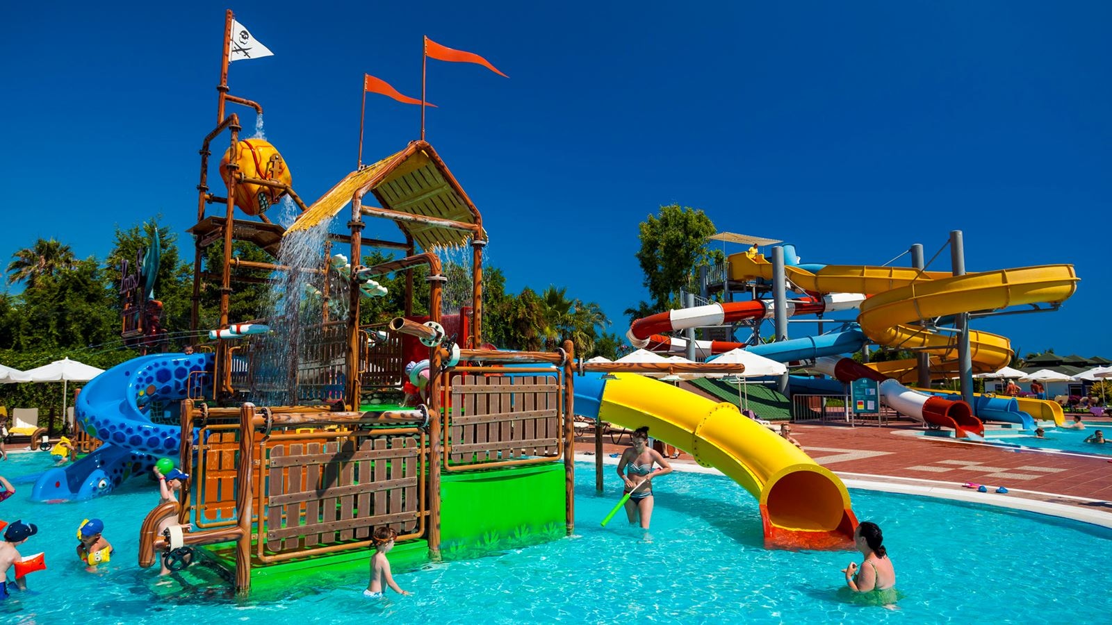 pools-outdoor-childrens-pool