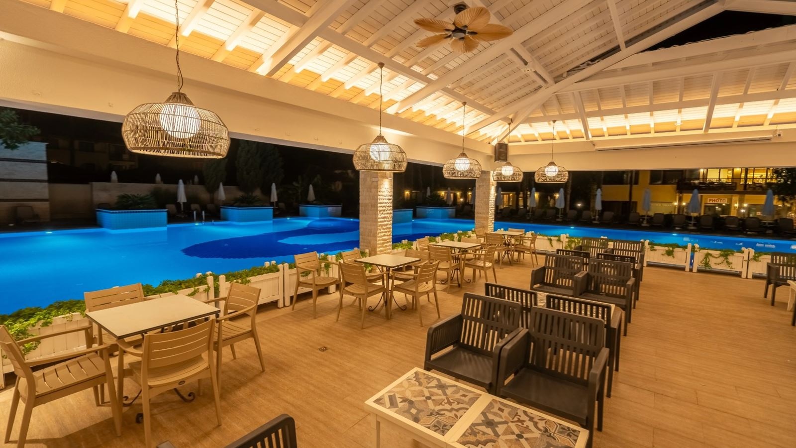 bars-pool-bar