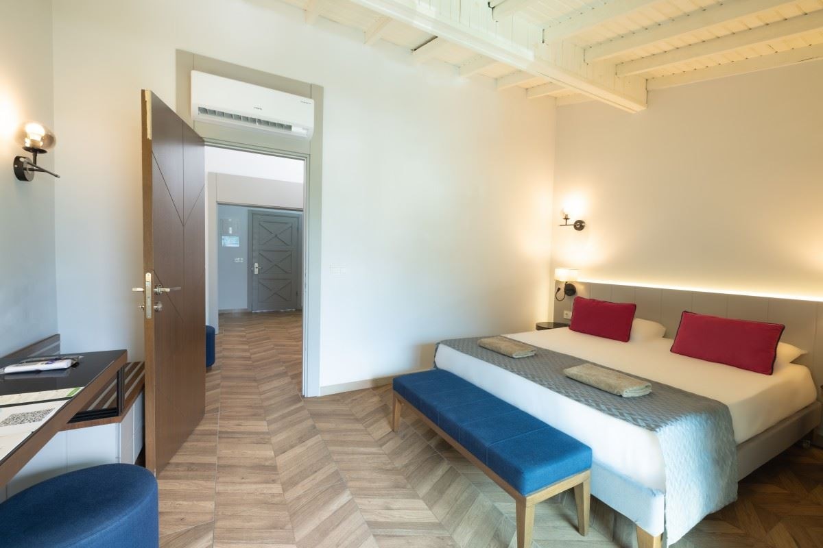 rooms-family-room-with-bunkbed