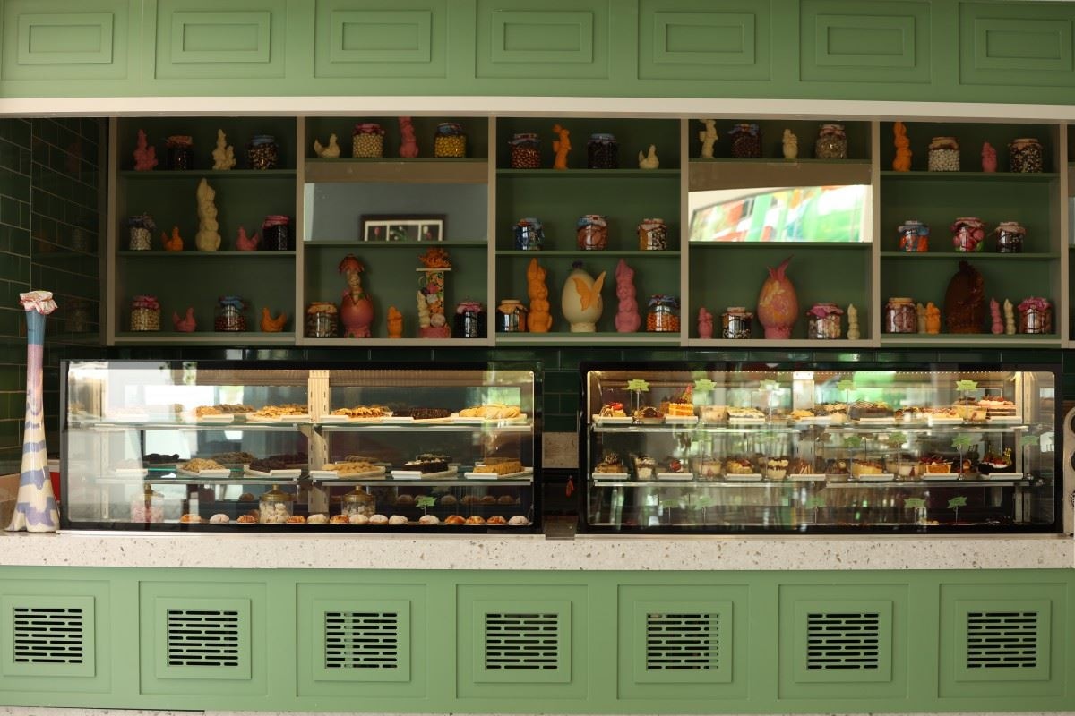 restaurants-flora-restaurant