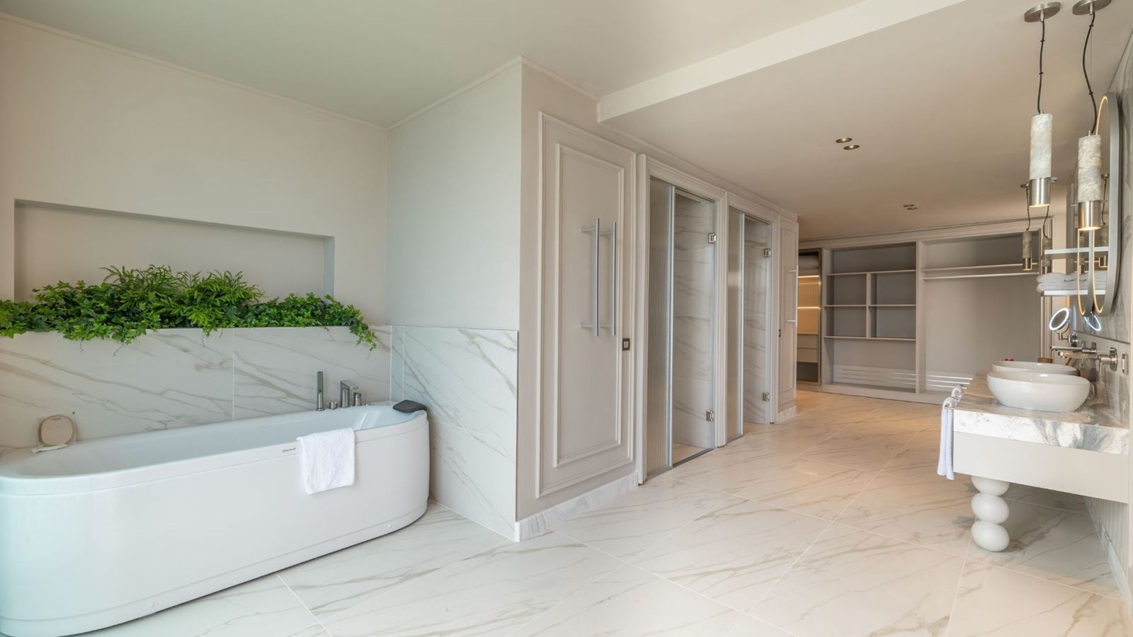 rooms-serenita-family-suite-sea-view-venezia-building-6th-floor