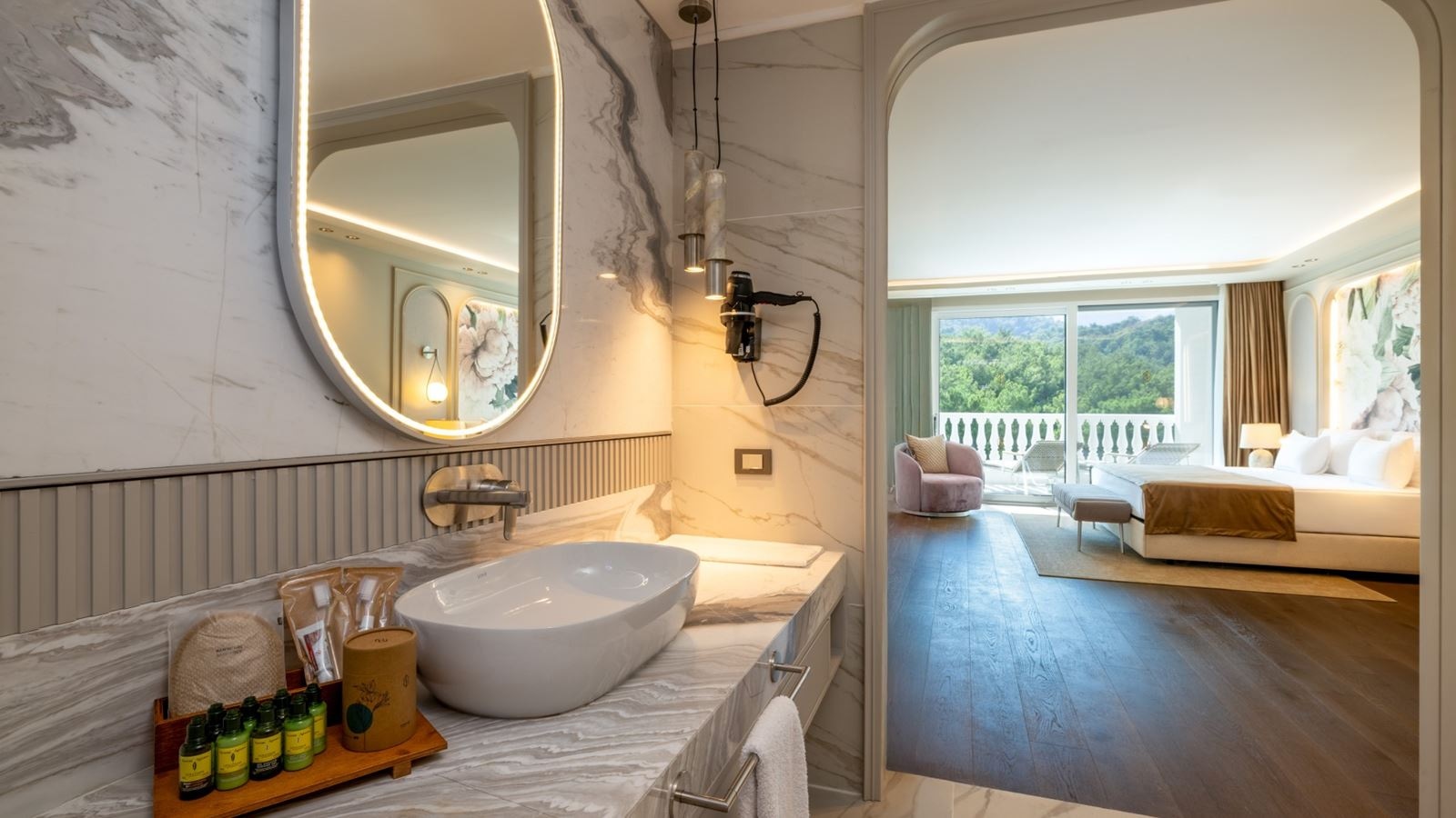 rooms-nido-family-suite-land-view-venezia-building-6th-floor