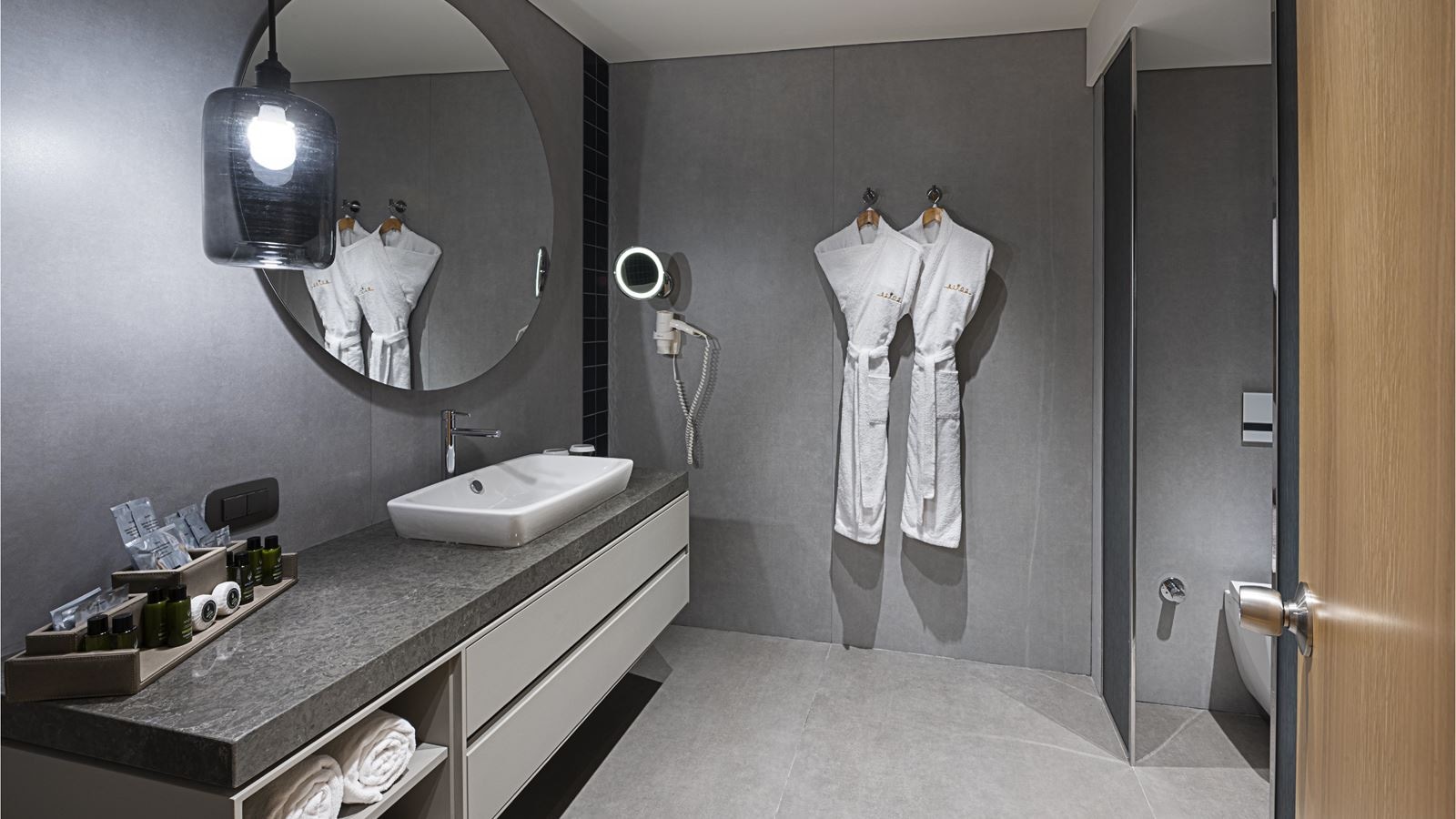 rooms-superior-room
