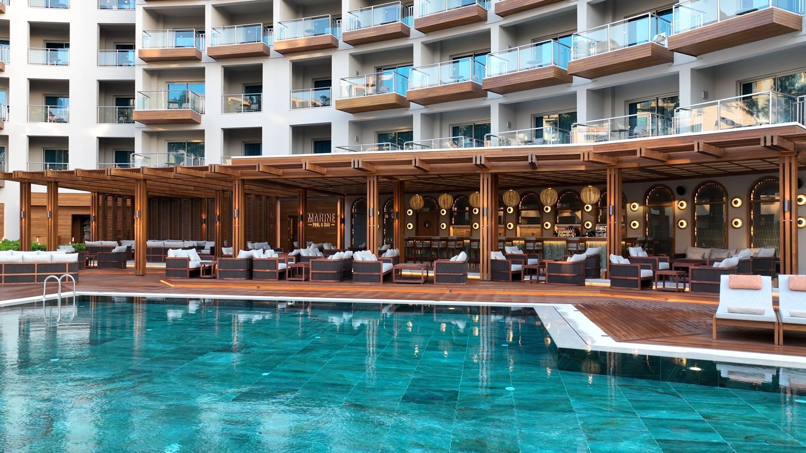 bars-beach-bar