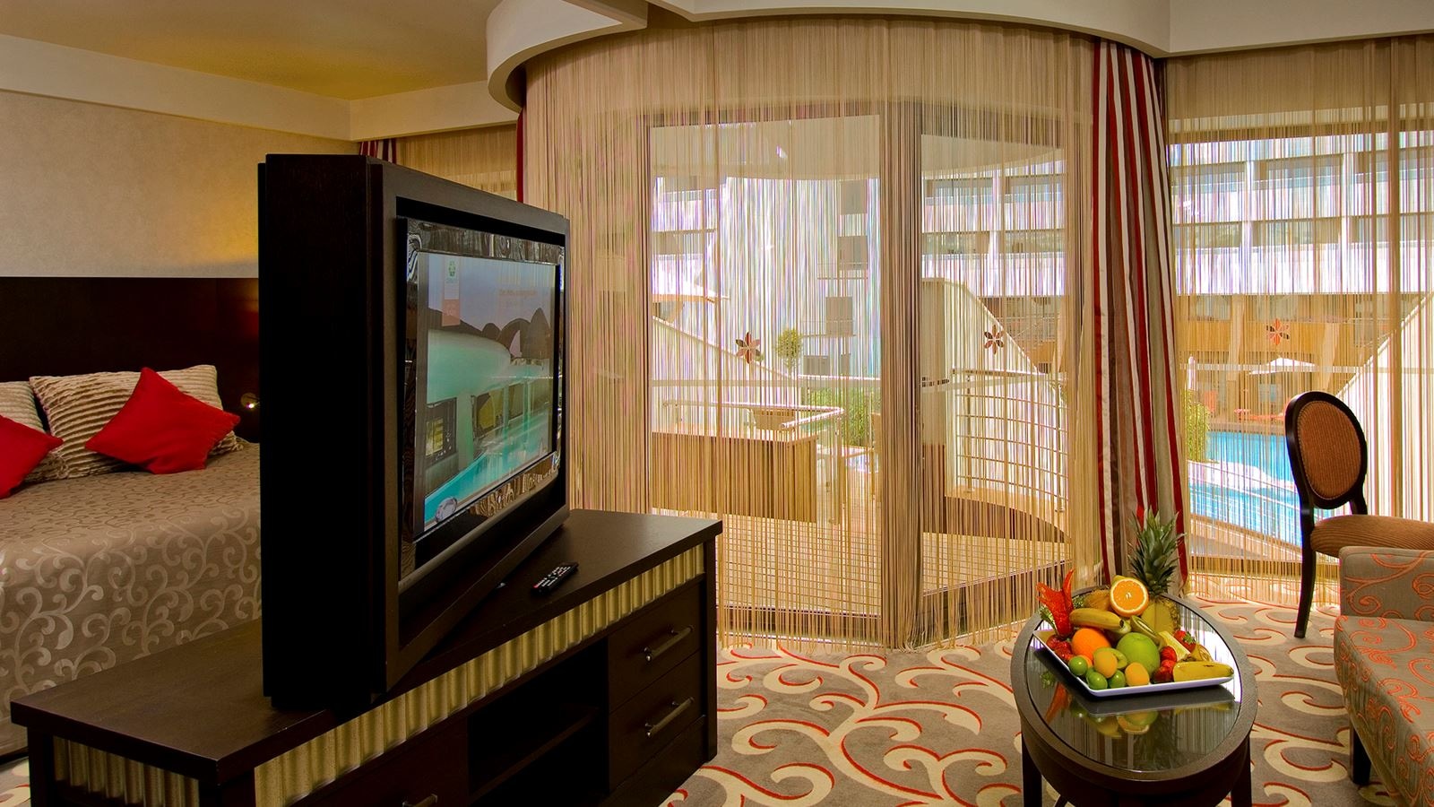 rooms-lake-villa-turquoise