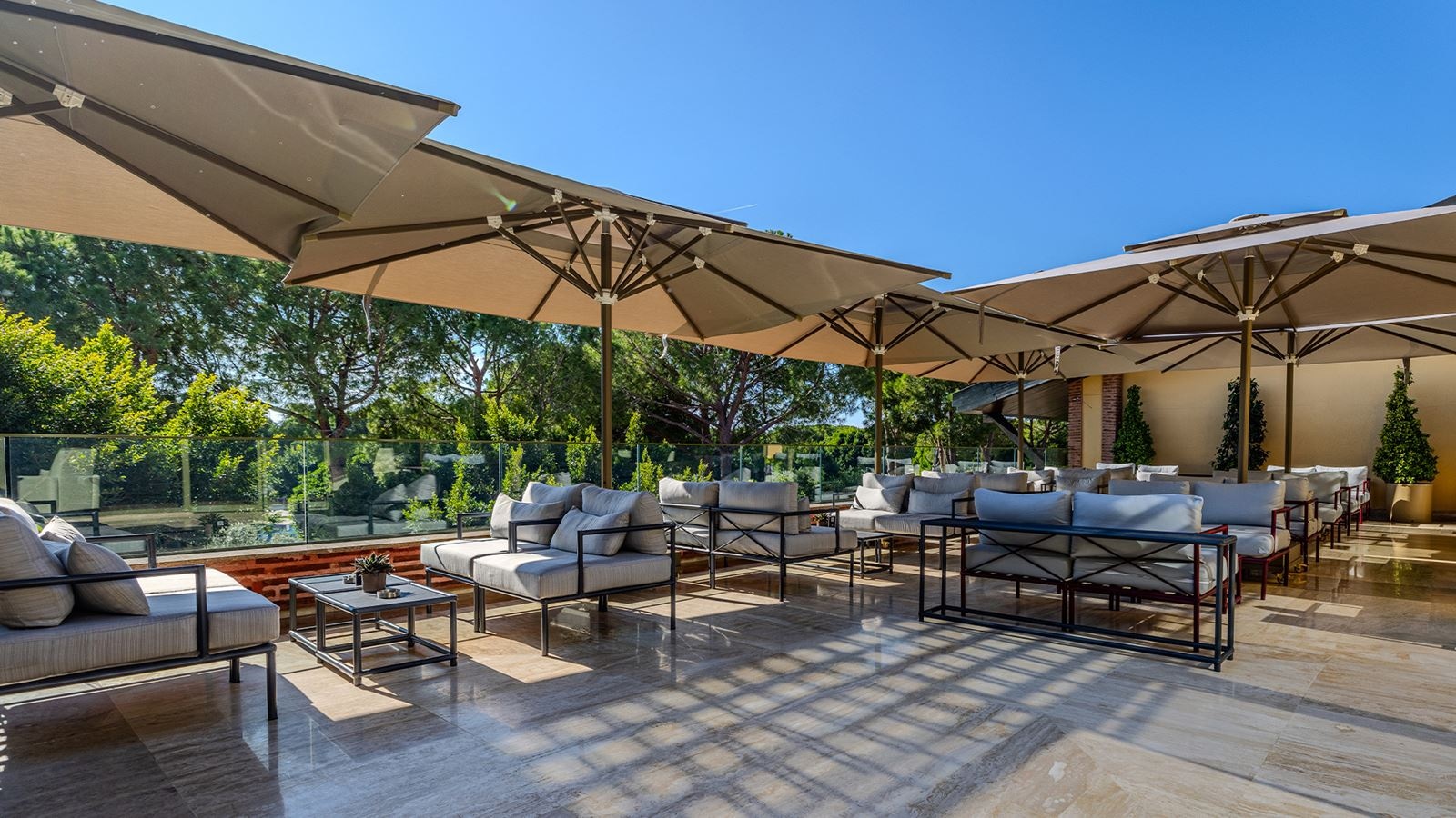 restaurants-lobby-bar