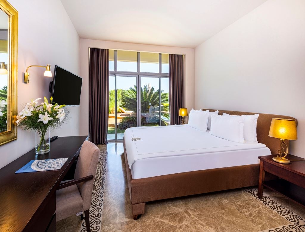 rooms-presidential-villa