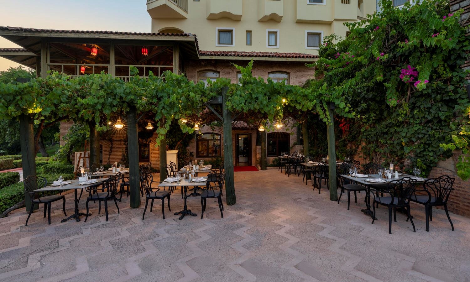 restaurants-la-cucina-italian