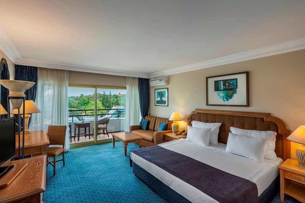 rooms-standard-room
