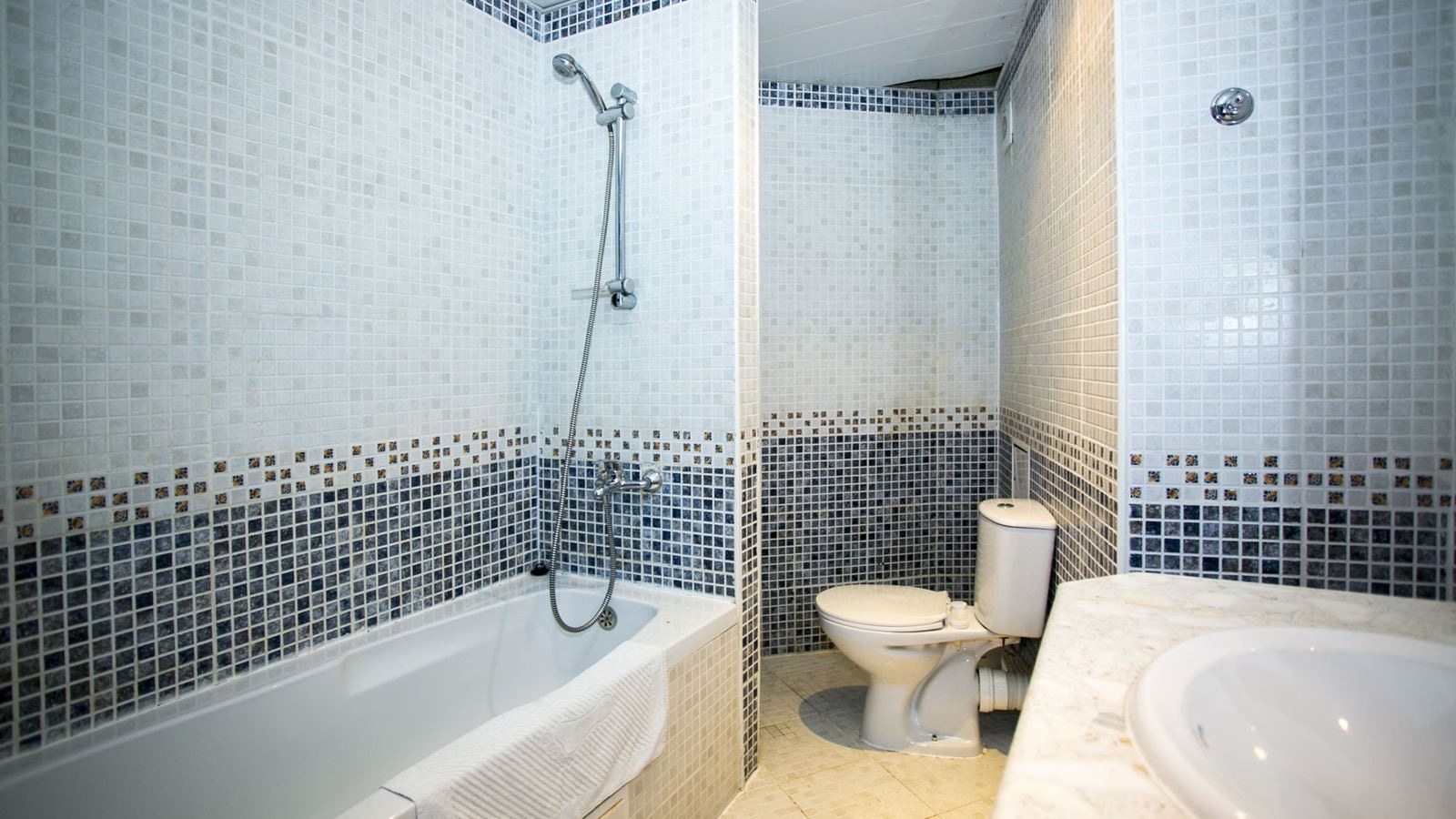 rooms-studio-chaika-park-view