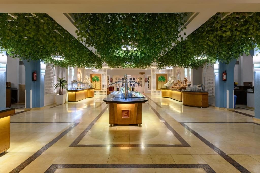 restaurants-the-palm-restaurant