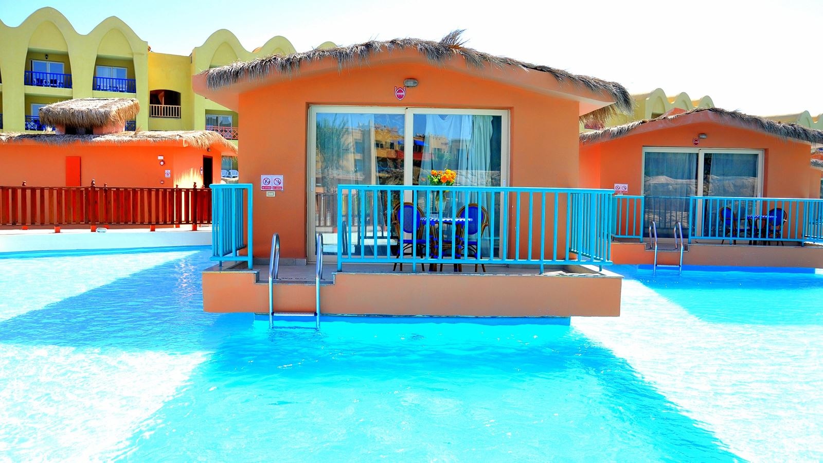 rooms-bungalow-1-bedroom-+18