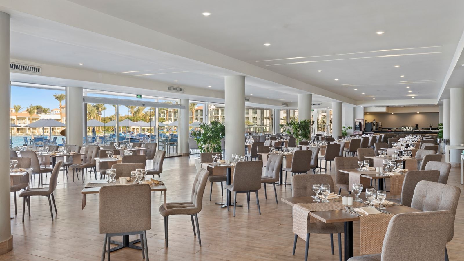 restaurants-castello-restaurant