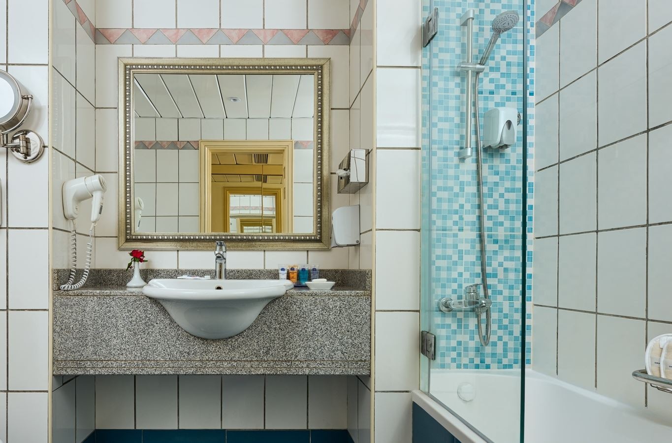 rooms-standard-room