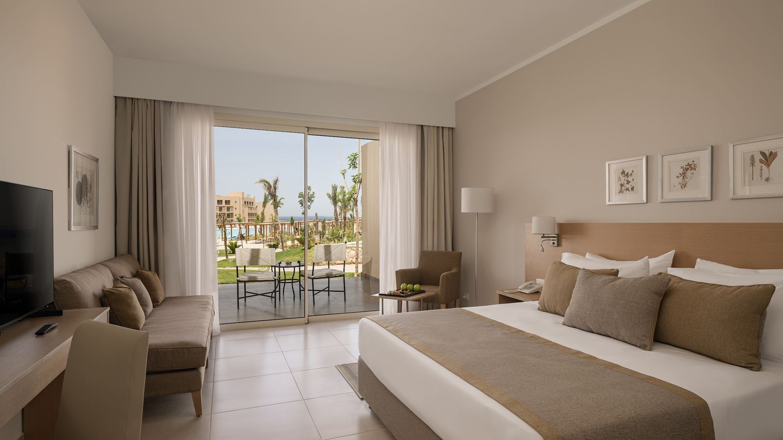 rooms-superior-pool