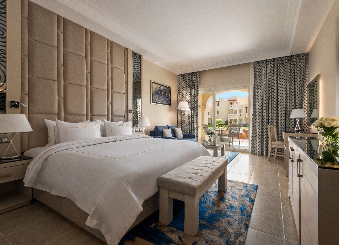 rooms-superior-room