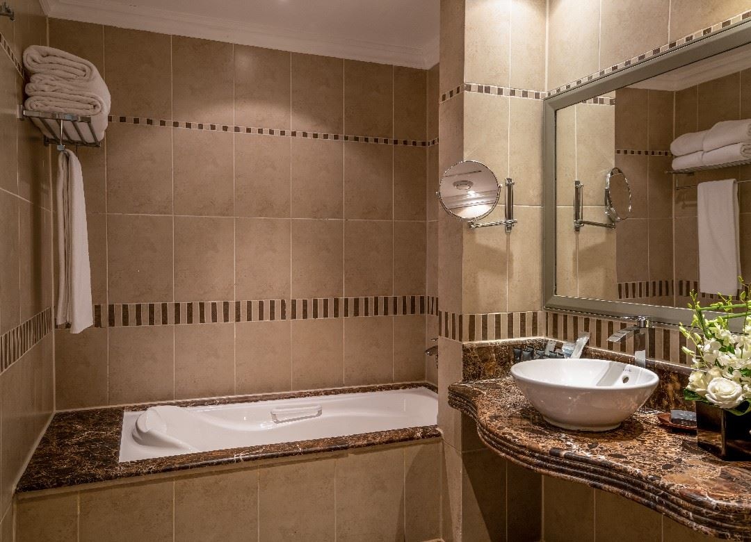 rooms-superior-room