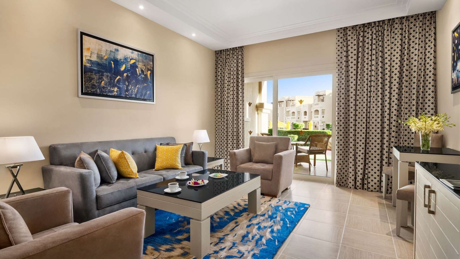 rooms-senior--suite