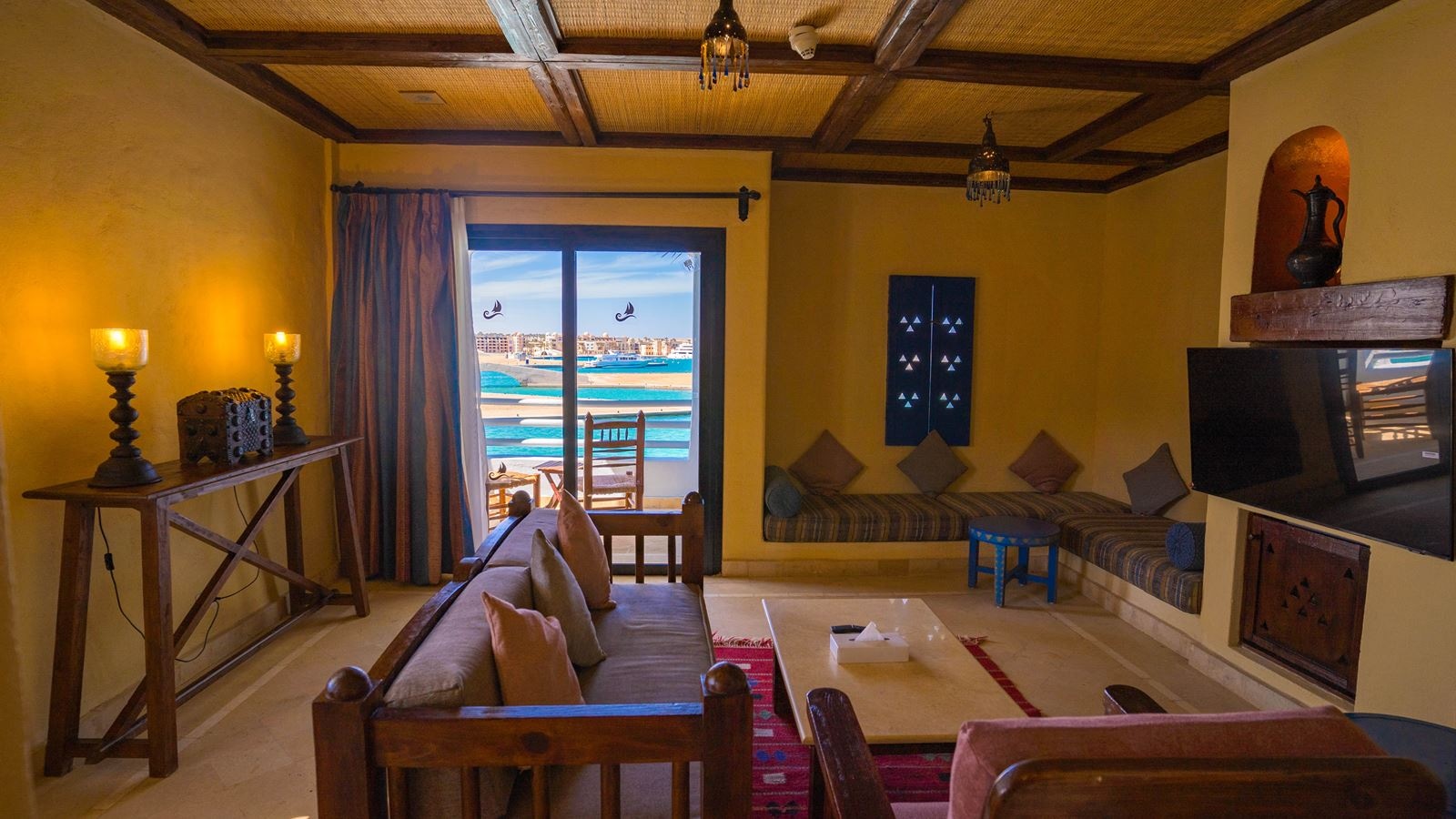 rooms-1-bedroom-suite-marina-view