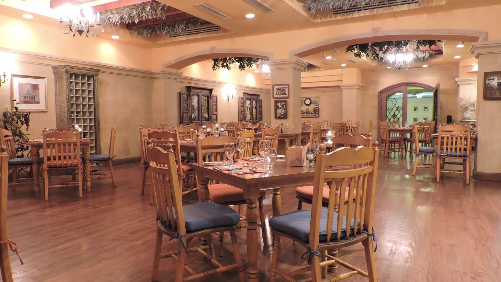 restaurants-italian-restaurant