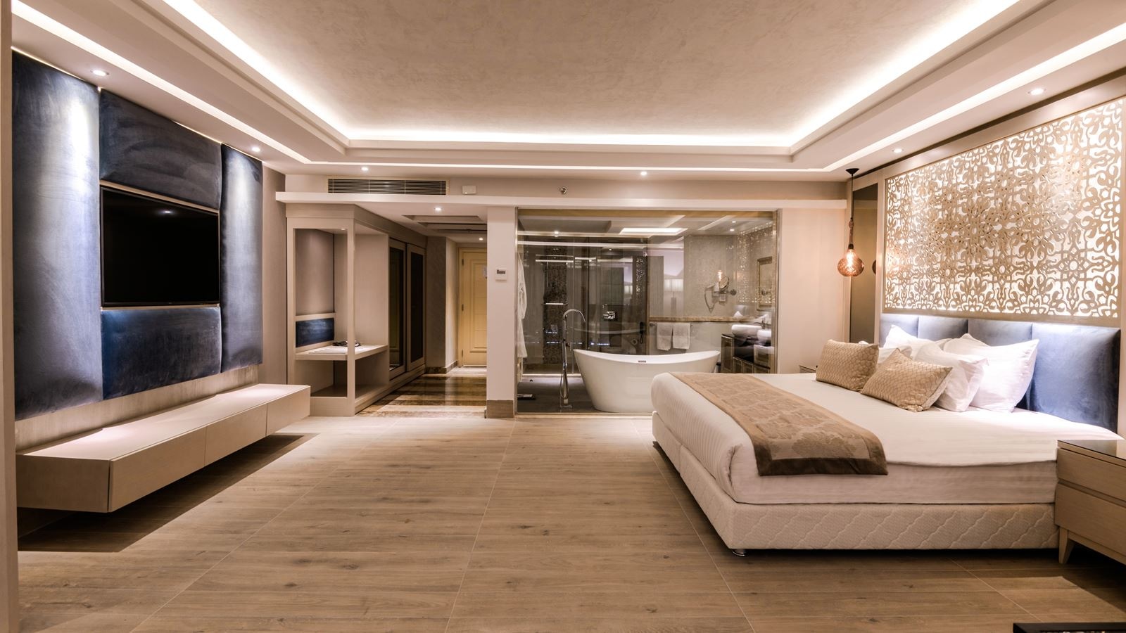 rooms-swim-up-suite-pool-view