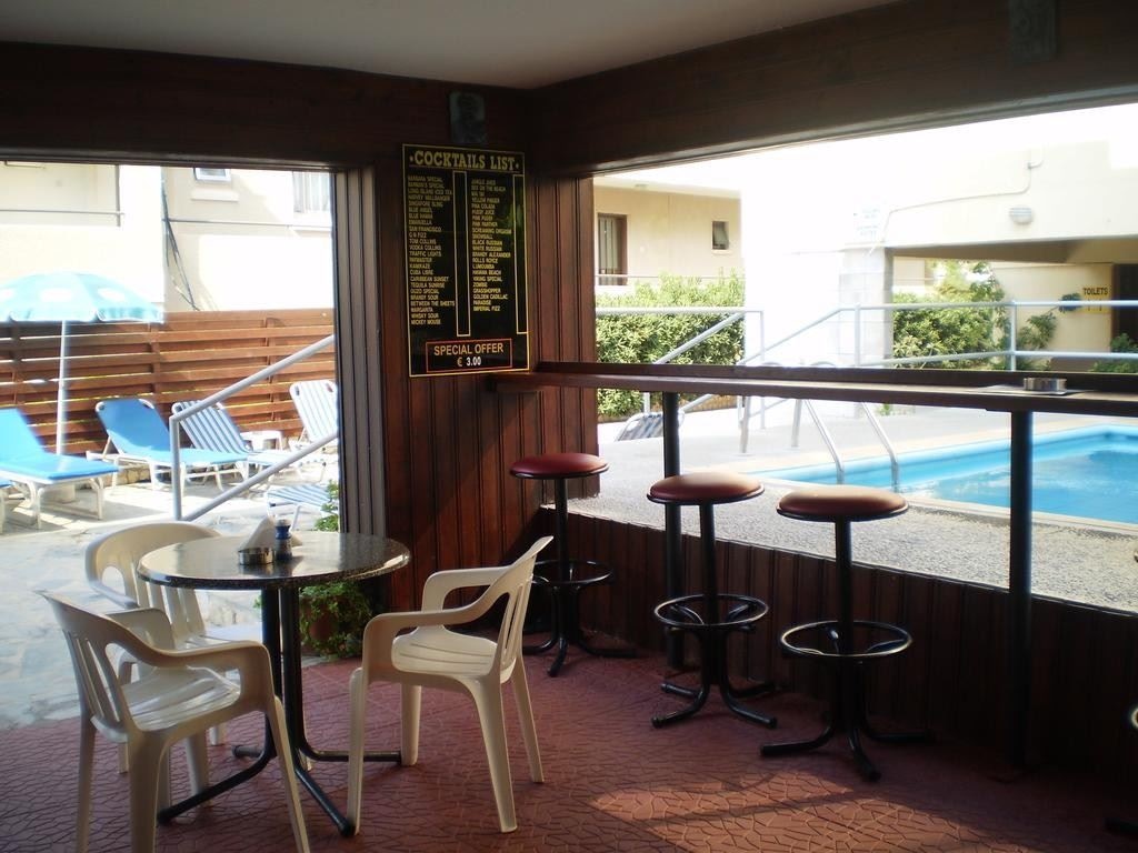 bars-pool-bar